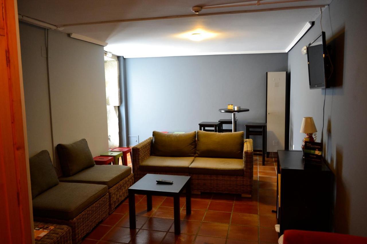 Albergue O Fogar De Teodomiro Santiago de Compostela Exterior photo